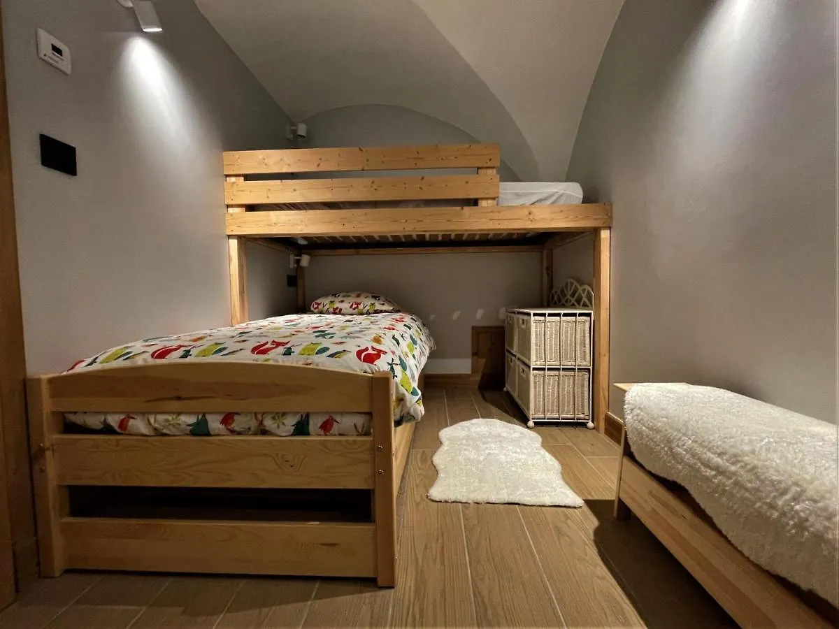 Charmante Maison De Village Renovee 4 Pieces, 3 Niveaux, 80M², 6 Pers, A St Marcel, Proche Pistes Ski. - Fr-1-452-381 Saint-Marcel  Saint-Marcel (Savoie)