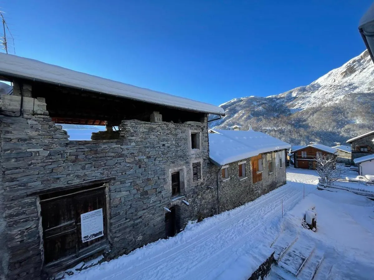Charmante Maison De Village Renovee 4 Pieces, 3 Niveaux, 80M², 6 Pers, A St Marcel, Proche Pistes Ski. - Fr-1-452-381 Saint-Marcel  0*, Saint-Marcel (Savoie)